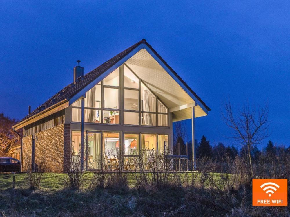 W7 - Sehr Schoenes Ferienhaus Mit Toller Lage Und Super Aussicht In Roebel An Der Mueritz 빌라 외부 사진